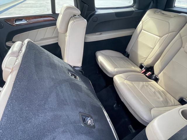 Photo of 2014 BLACK Mercedes-Benz GL-Class