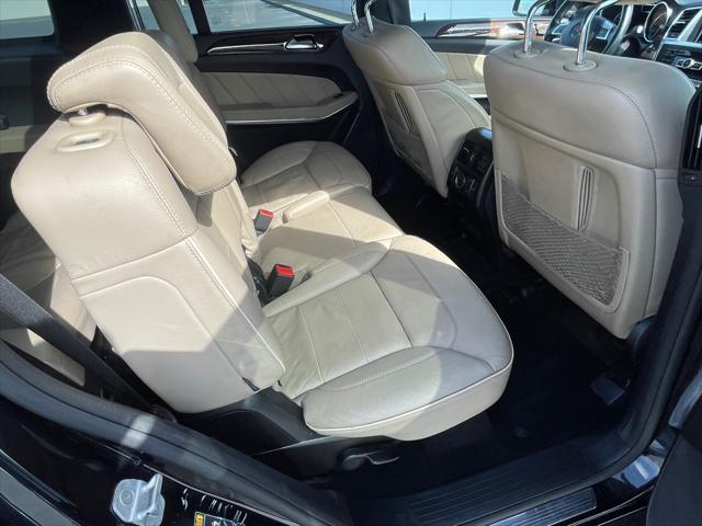 Photo of 2014 BLACK Mercedes-Benz GL-Class