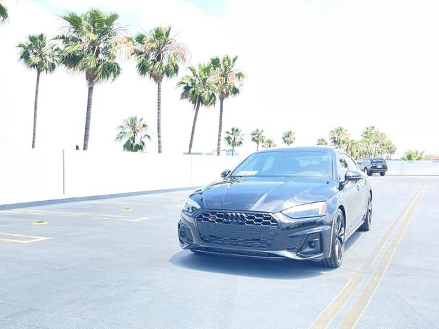 Photo of 2022 BLACK Audi S5