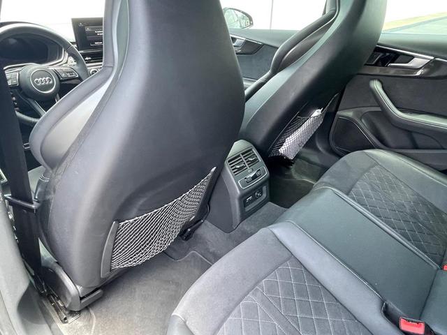 Photo of 2022 BLACK Audi S5