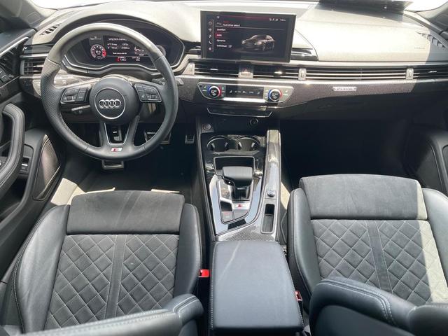 Photo of 2022 BLACK Audi S5