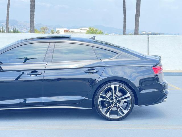 Photo of 2022 BLACK Audi S5