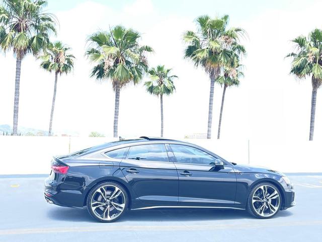Photo of 2022 BLACK Audi S5