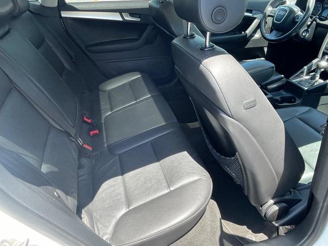 Photo of 2013 WHITE Audi A3