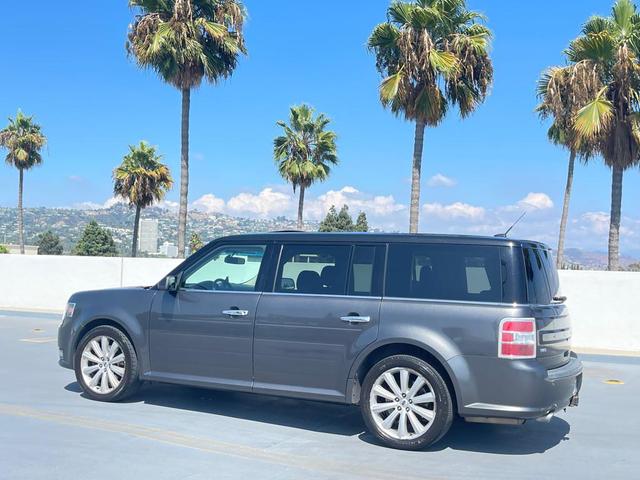 Photo of 2015 GRAY Ford Flex