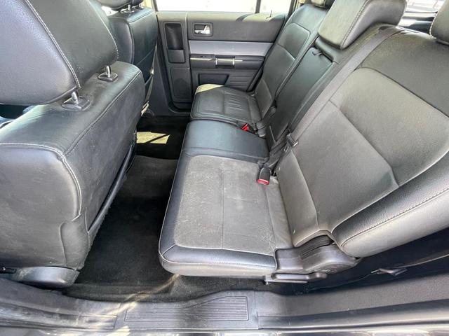 Photo of 2015 GRAY Ford Flex