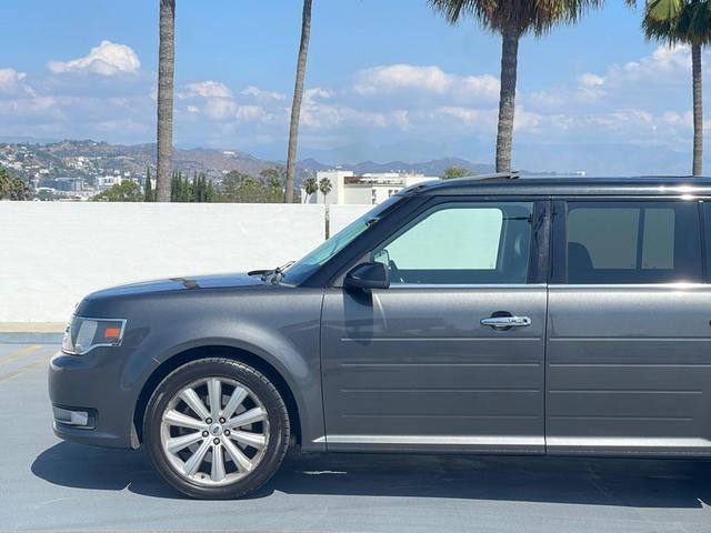 Photo of 2015 GRAY Ford Flex