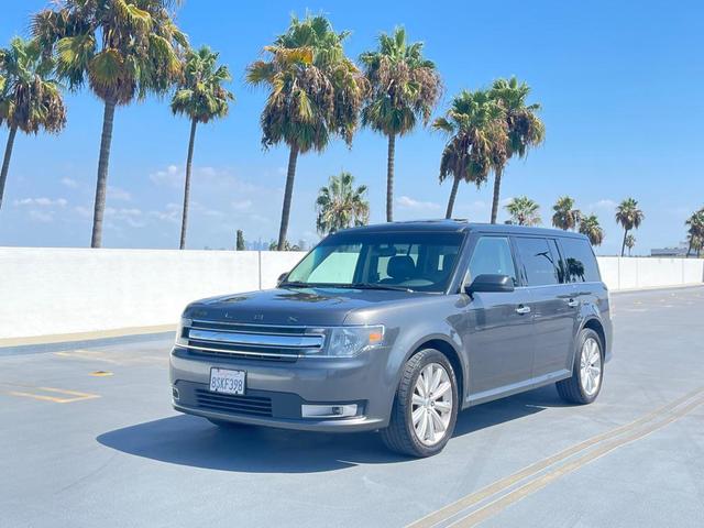 Photo of 2015 GRAY Ford Flex