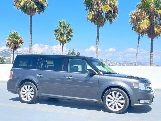 Photo of 2015 GRAY Ford Flex