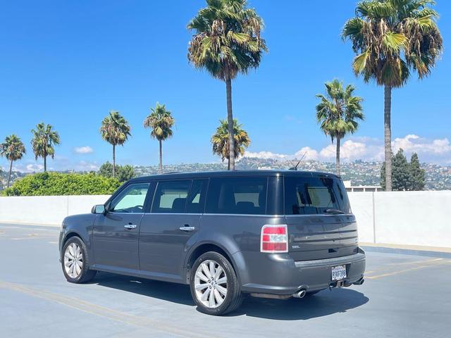 Photo of 2015 GRAY Ford Flex