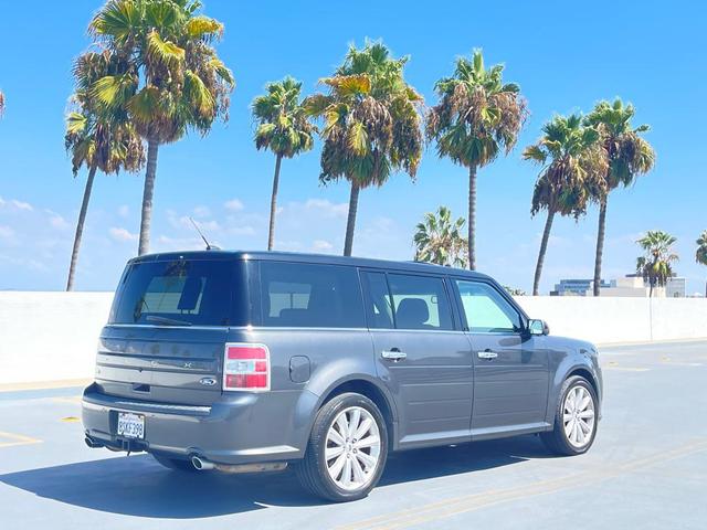 Photo of 2015 GRAY Ford Flex