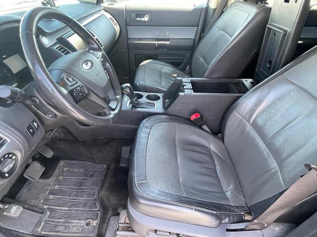 Photo of 2015 GRAY Ford Flex