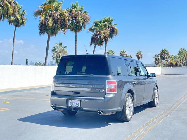 Photo of 2015 GRAY Ford Flex