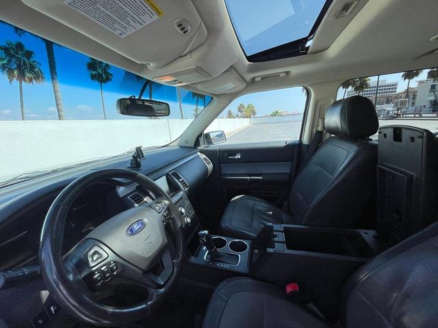 Photo of 2015 GRAY Ford Flex