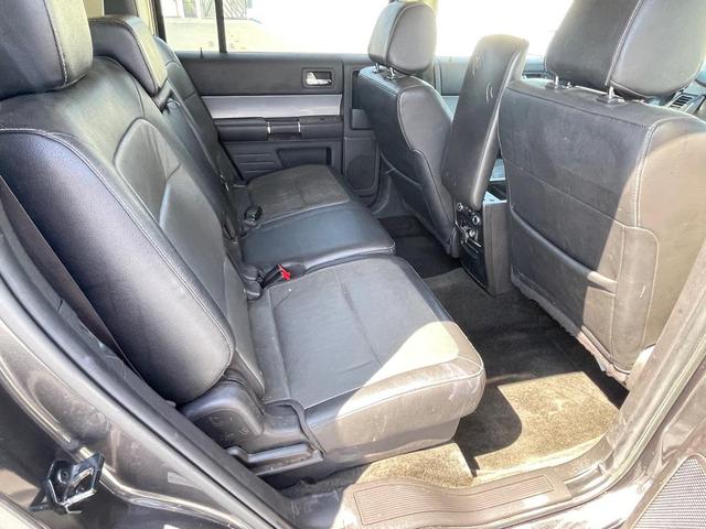 Photo of 2015 GRAY Ford Flex