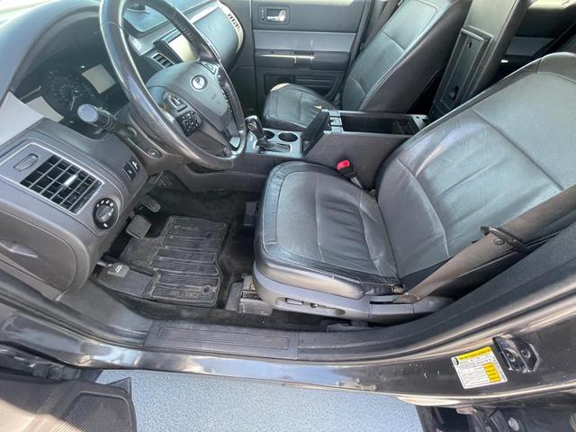 Photo of 2015 GRAY Ford Flex