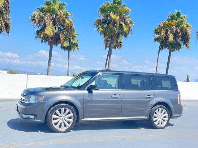 Photo of 2015 GRAY Ford Flex