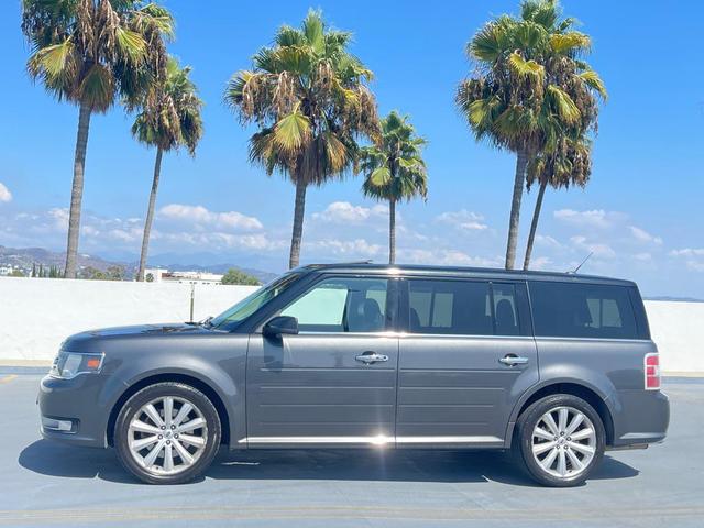 Photo of 2015 GRAY Ford Flex