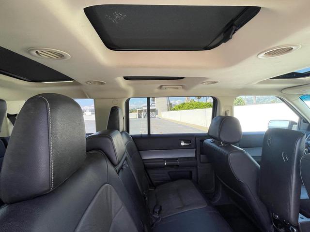 Photo of 2015 GRAY Ford Flex