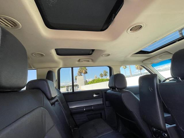 Photo of 2015 GRAY Ford Flex