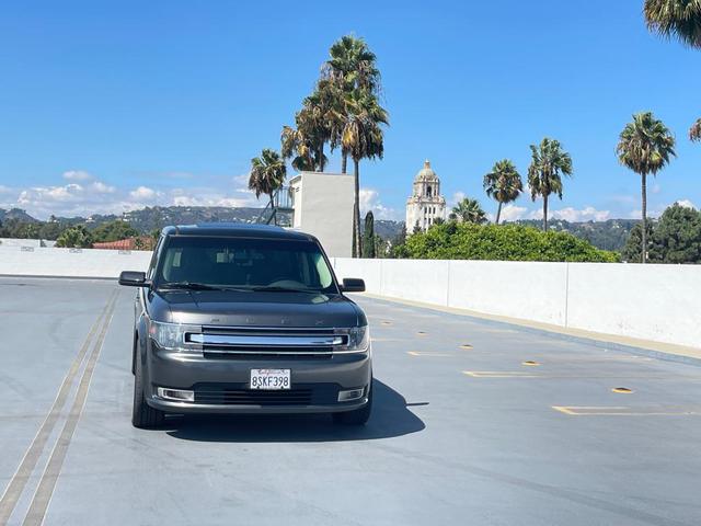 Photo of 2015 GRAY Ford Flex