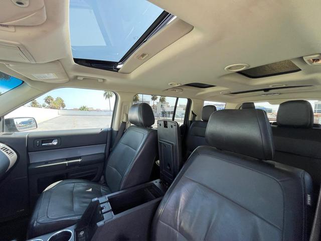 Photo of 2015 GRAY Ford Flex