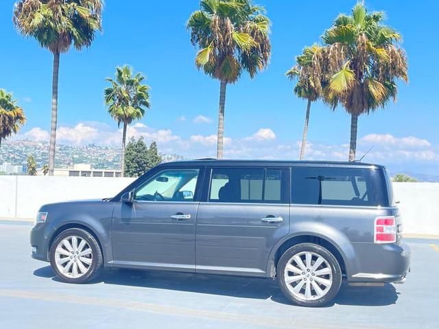 Photo of 2015 GRAY Ford Flex