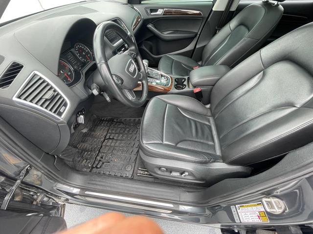 Photo of 2015 GRAY Audi Q5