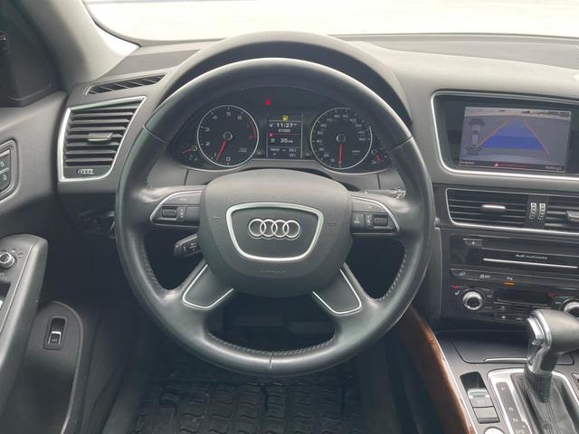 Photo of 2015 GRAY Audi Q5