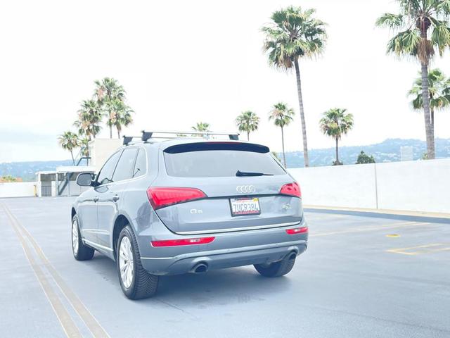 Photo of 2015 GRAY Audi Q5