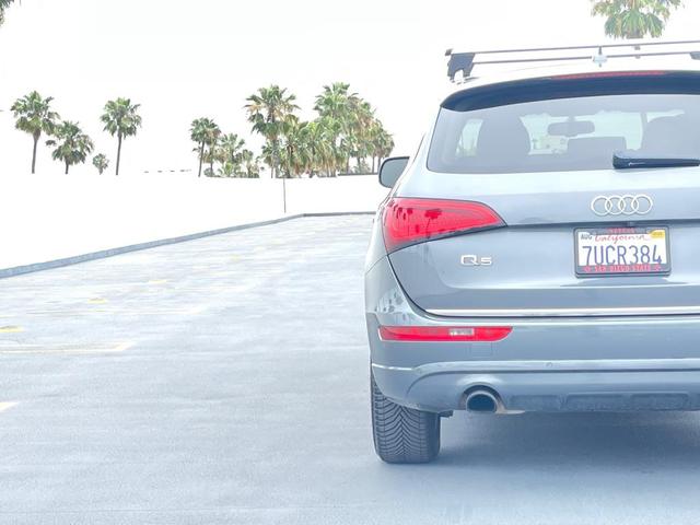 Photo of 2015 GRAY Audi Q5