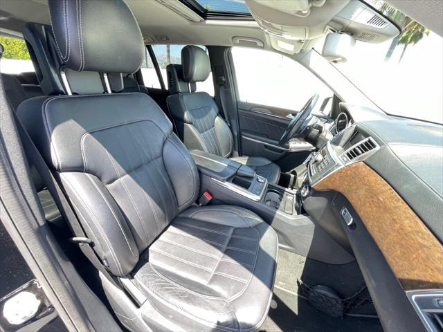 Photo of 2014 BLACK Mercedes-Benz GL-Class
