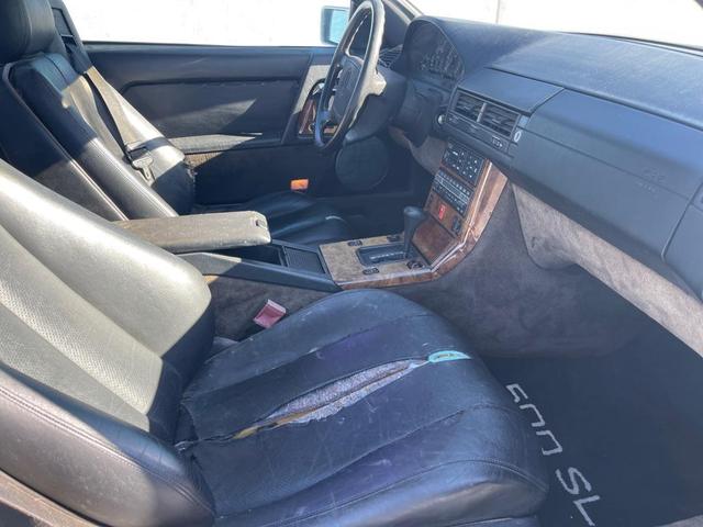 Photo of 1992 SILVER Mercedes-Benz 500SL