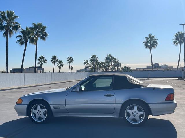 Photo of 1992 SILVER Mercedes-Benz 500SL