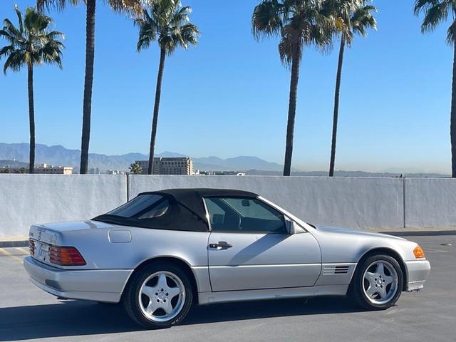 Photo of 1992 SILVER Mercedes-Benz 500SL