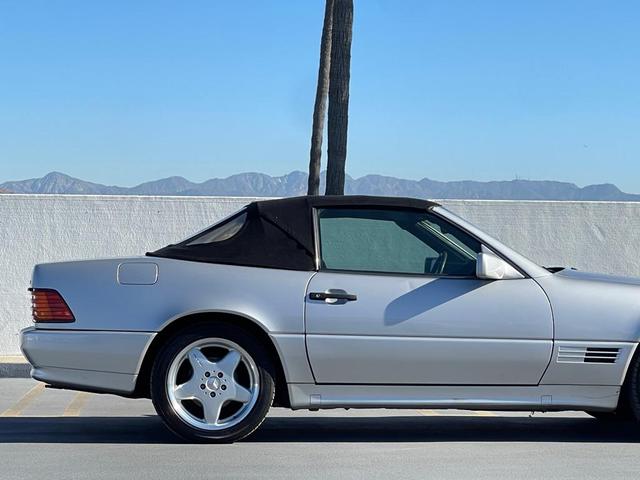 Photo of 1992 SILVER Mercedes-Benz 500SL