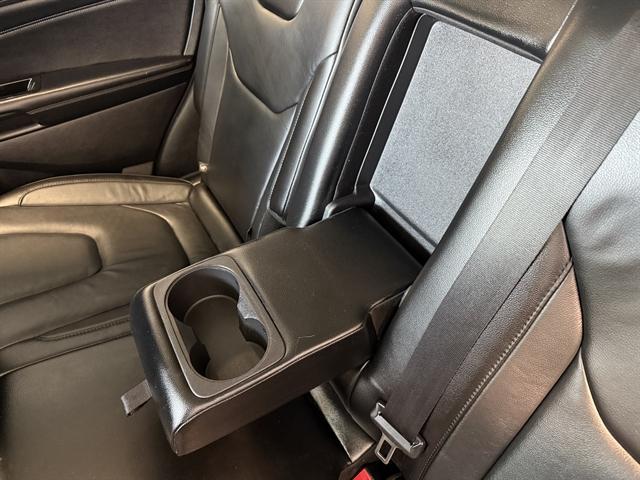 Photo of 2015 Ingot Silver Ford Edge