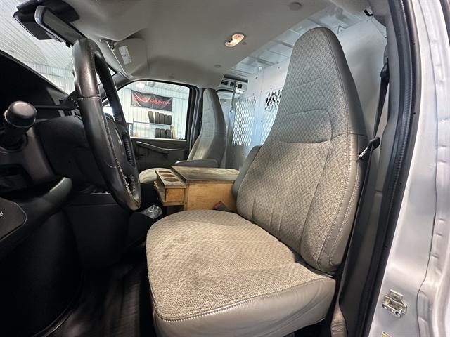 Photo of 2021 Summit White Chevrolet Express 3500