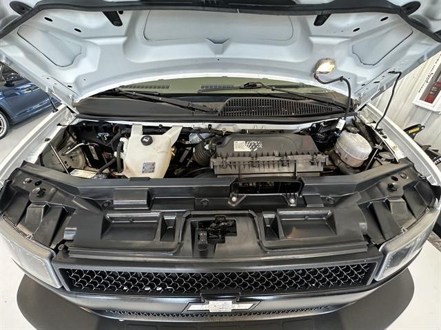 Photo of 2021 Summit White Chevrolet Express 3500