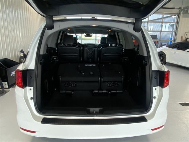 Photo of 2021 Platinum White Pearl Honda Odyssey