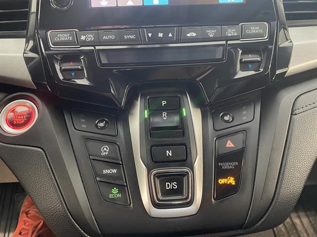 Photo of 2021 Platinum White Pearl Honda Odyssey
