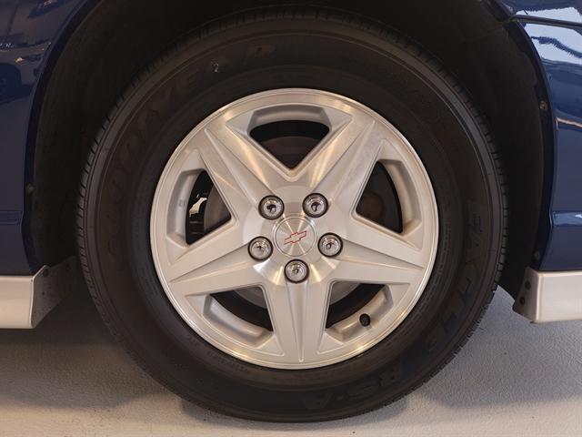 Photo of 2003 Superior Blue Chevrolet Monte Carlo