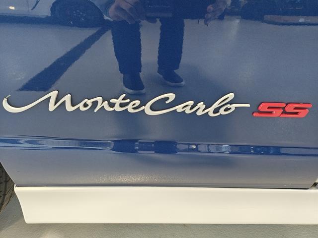 Photo of 2003 Superior Blue Chevrolet Monte Carlo