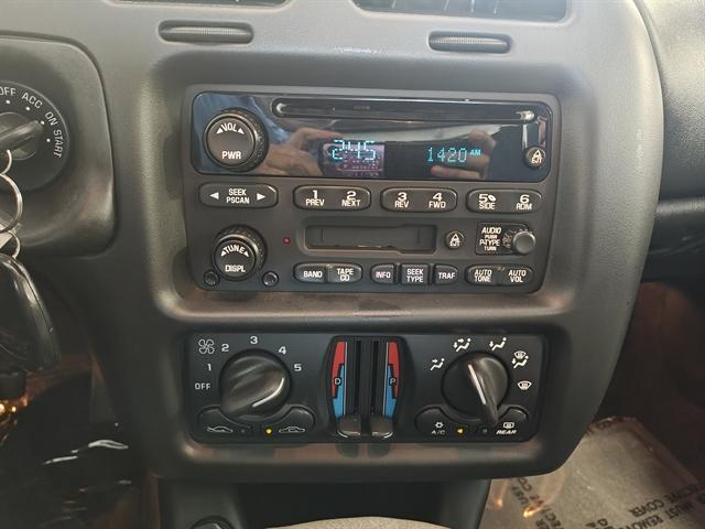 Photo of 2003 Superior Blue Chevrolet Monte Carlo