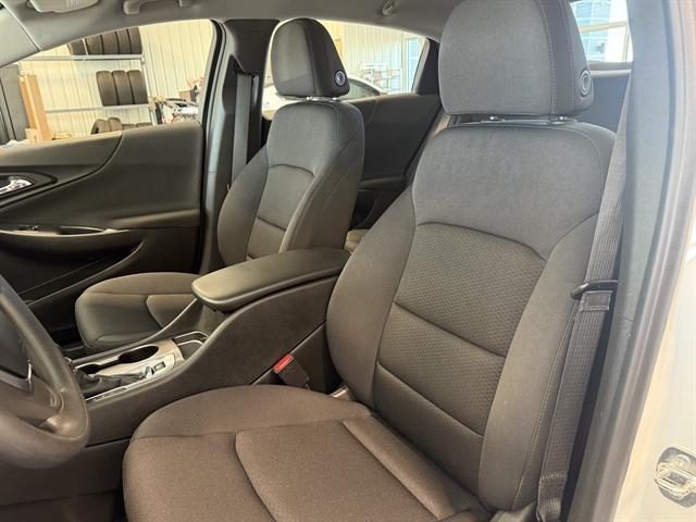 Photo of 2023 Summit White Chevrolet Malibu