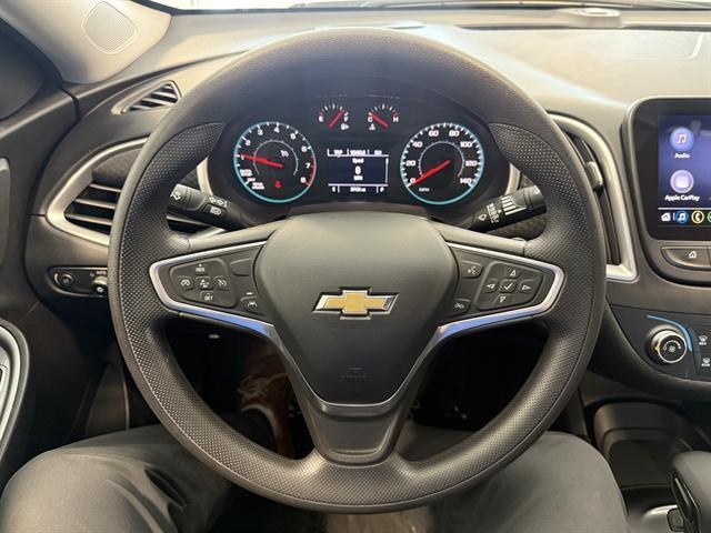 Photo of 2023 Summit White Chevrolet Malibu