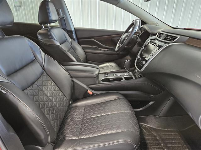 Photo of 2020 Cayenne Red Metallic Nissan Murano