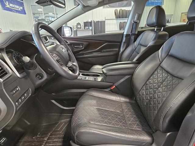 Photo of 2020 Cayenne Red Metallic Nissan Murano