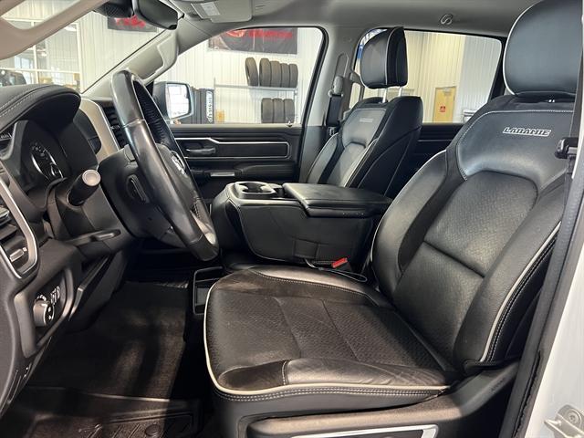 Photo of 2022 Bright White Clearcoat RAM 1500