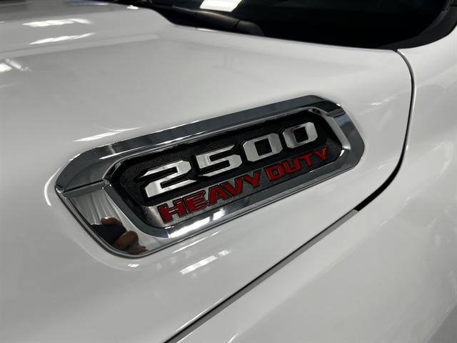Photo of 2024 Bright White Clearcoat RAM 2500